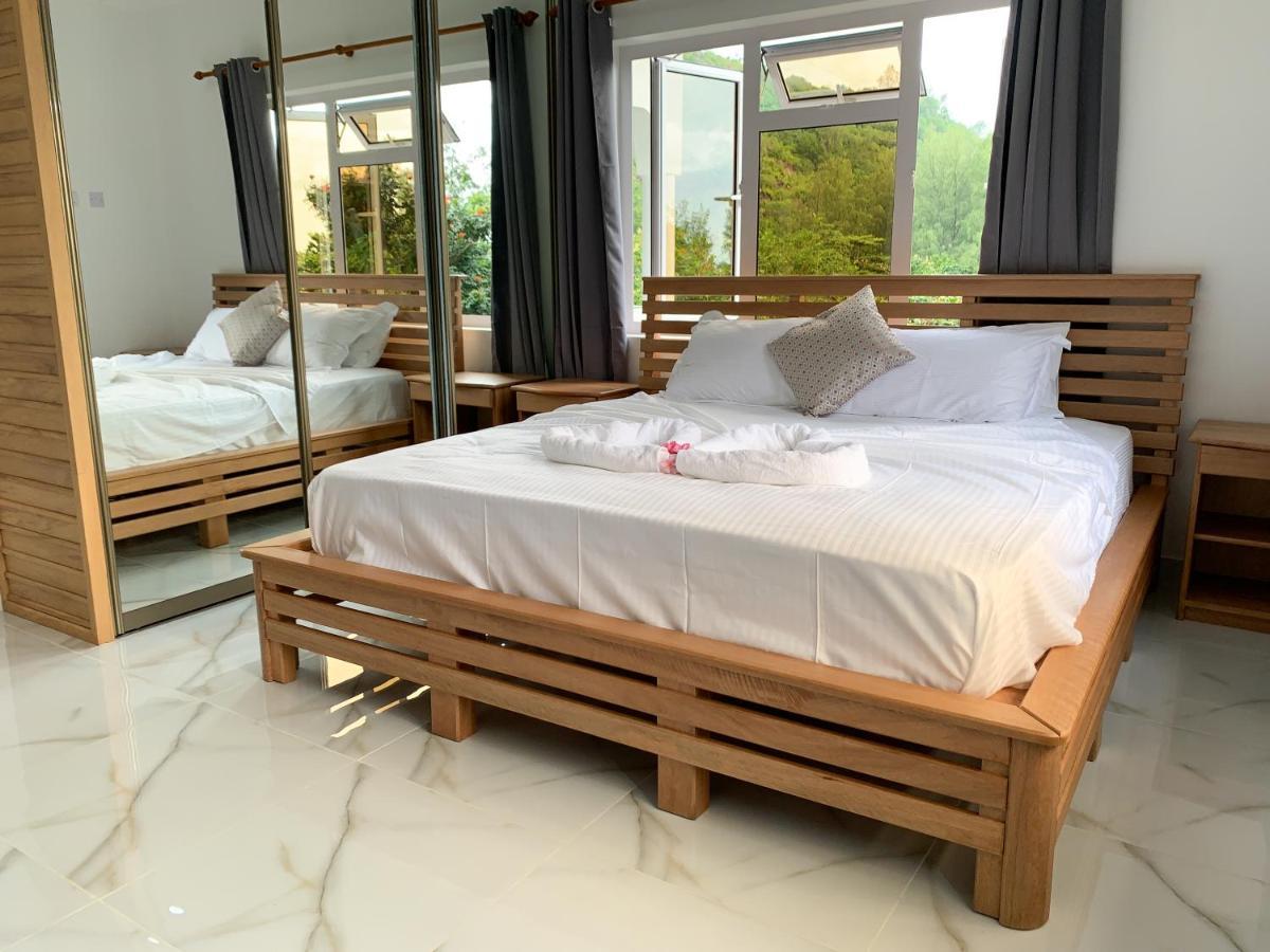 Cam Getaway Villa Anse la blague エクステリア 写真